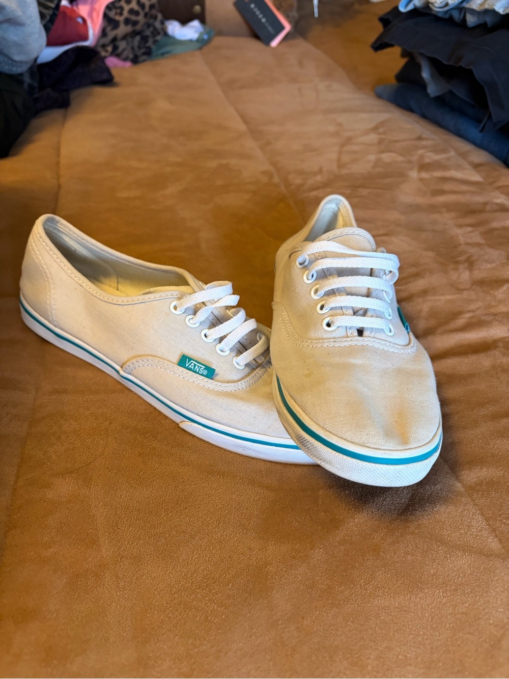 Vans Women’s Cream Canvas Sneakers with Teal Stripe